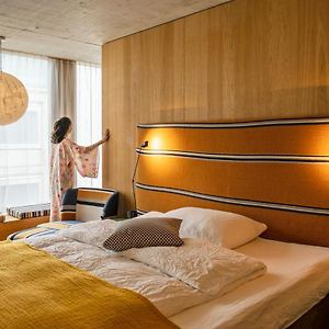 Design Signature Room